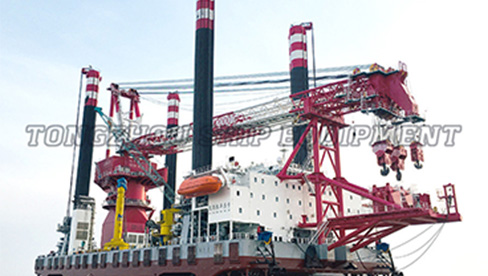 Equipo de ingeniería marina